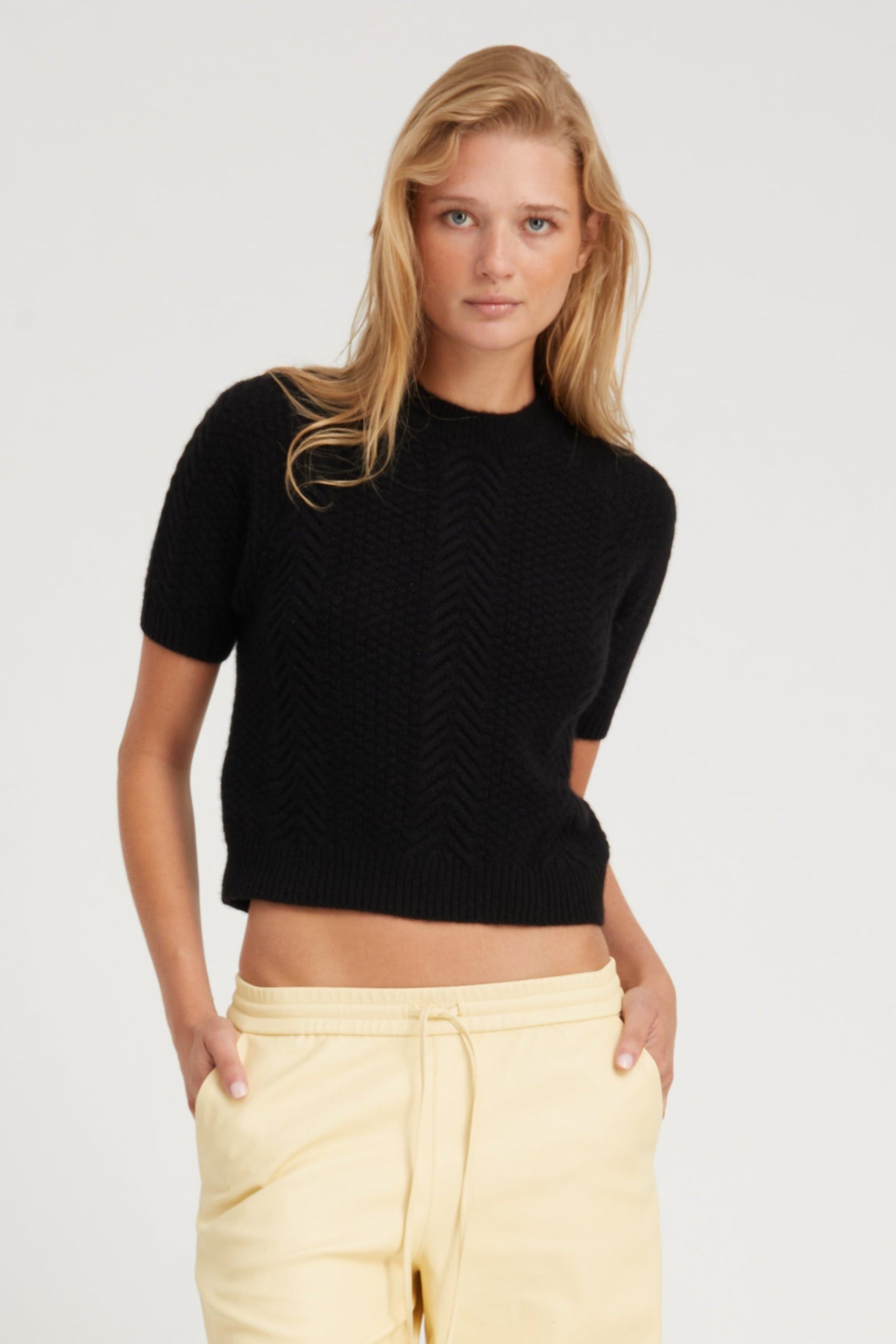 Black Cashmere Cable Knit Raglan Sweater